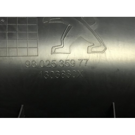 Накладка торпедо левая Peugeot 308 2013-2021 9802535977